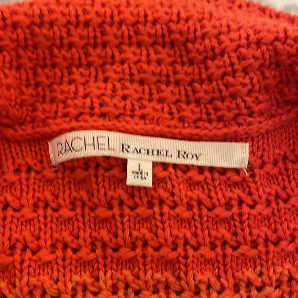 Cropped Sweater - Picture 4 of 4